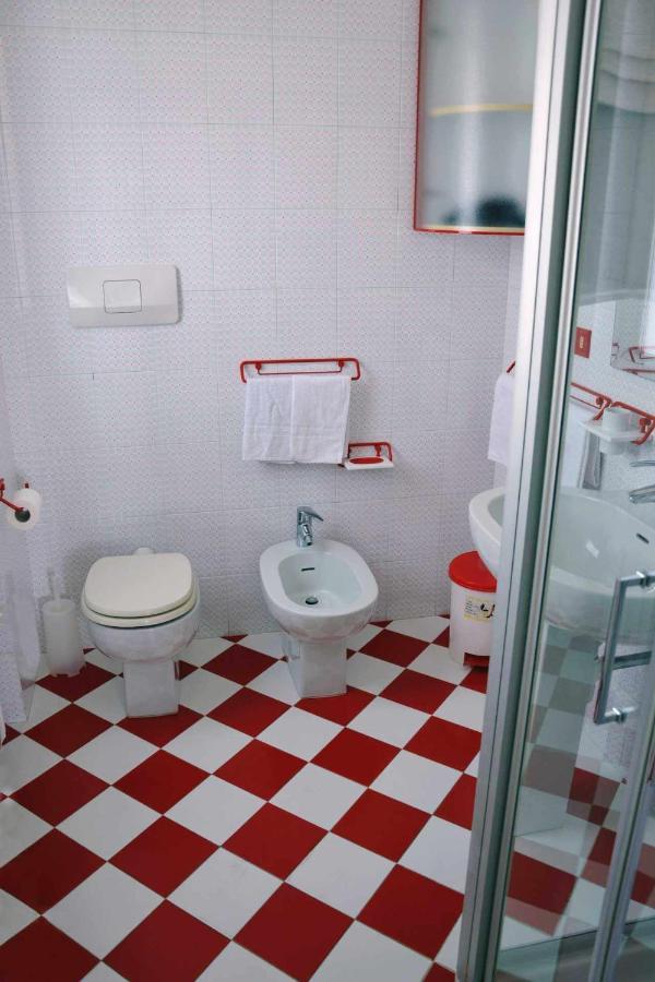 Beb Cornelia Bed & Breakfast Atri Dış mekan fotoğraf