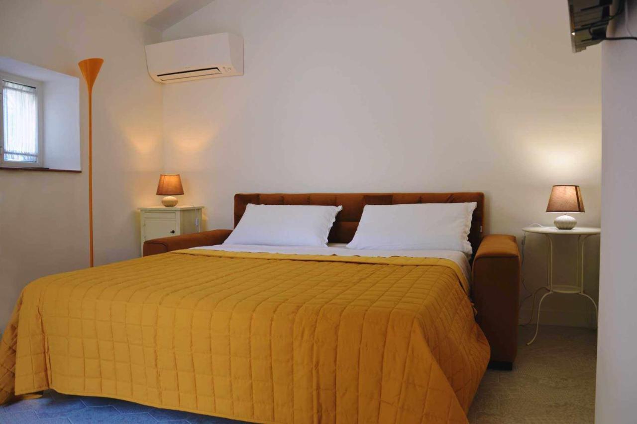 Beb Cornelia Bed & Breakfast Atri Dış mekan fotoğraf